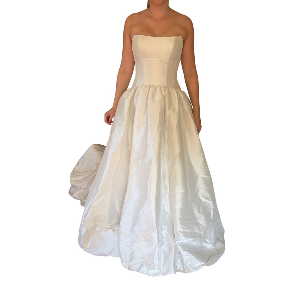 NWT Jenny Yoo Savannah Strapless Light Ivory Ball Gown Wedding Dress Size 4